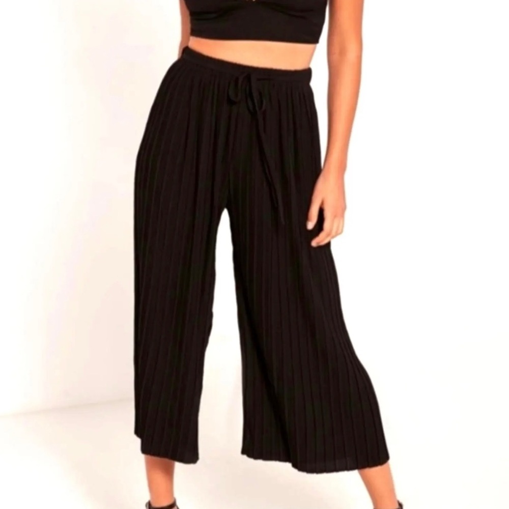 Jon & Ann Contemporary Black Pleated Wide Leg Pants
